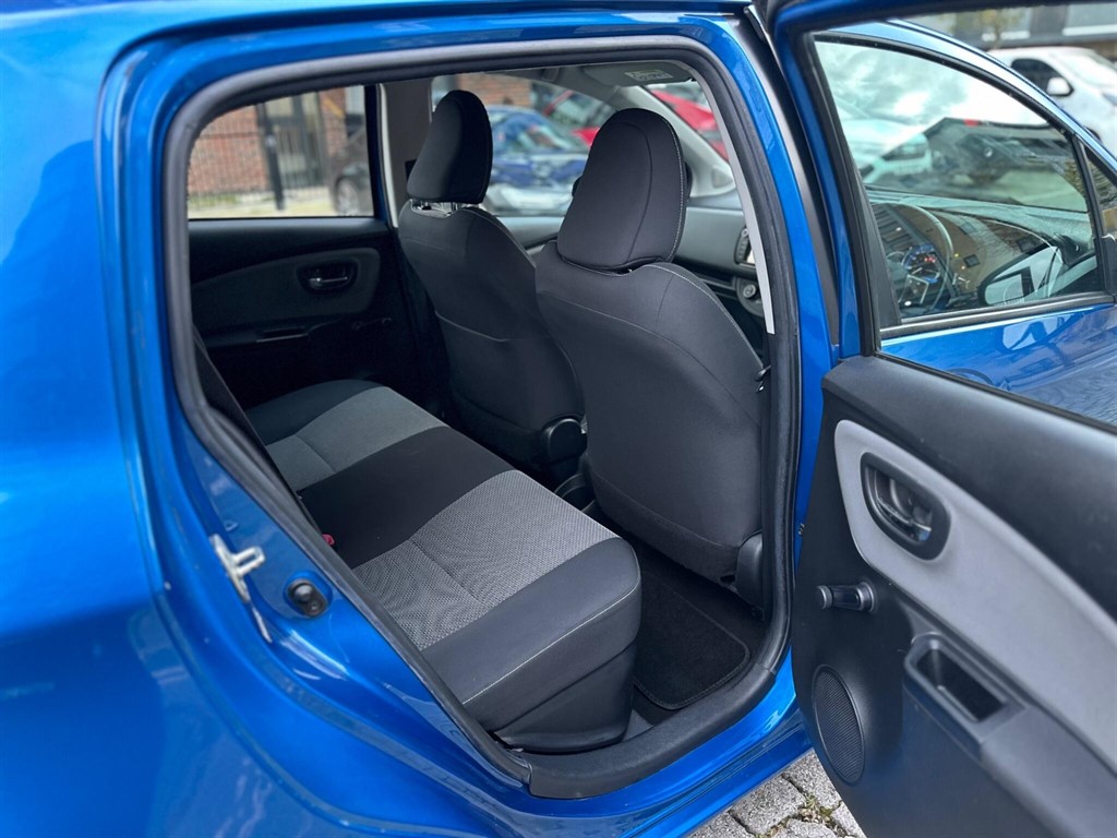 Used Toyota Yaris 2014 for sale - 76459378: Photo 24