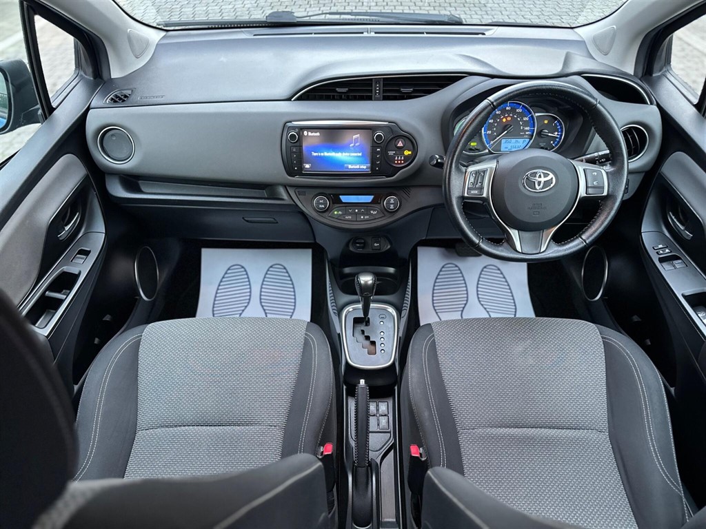 Used Toyota Yaris 2014 for sale - 76459378: Photo 31