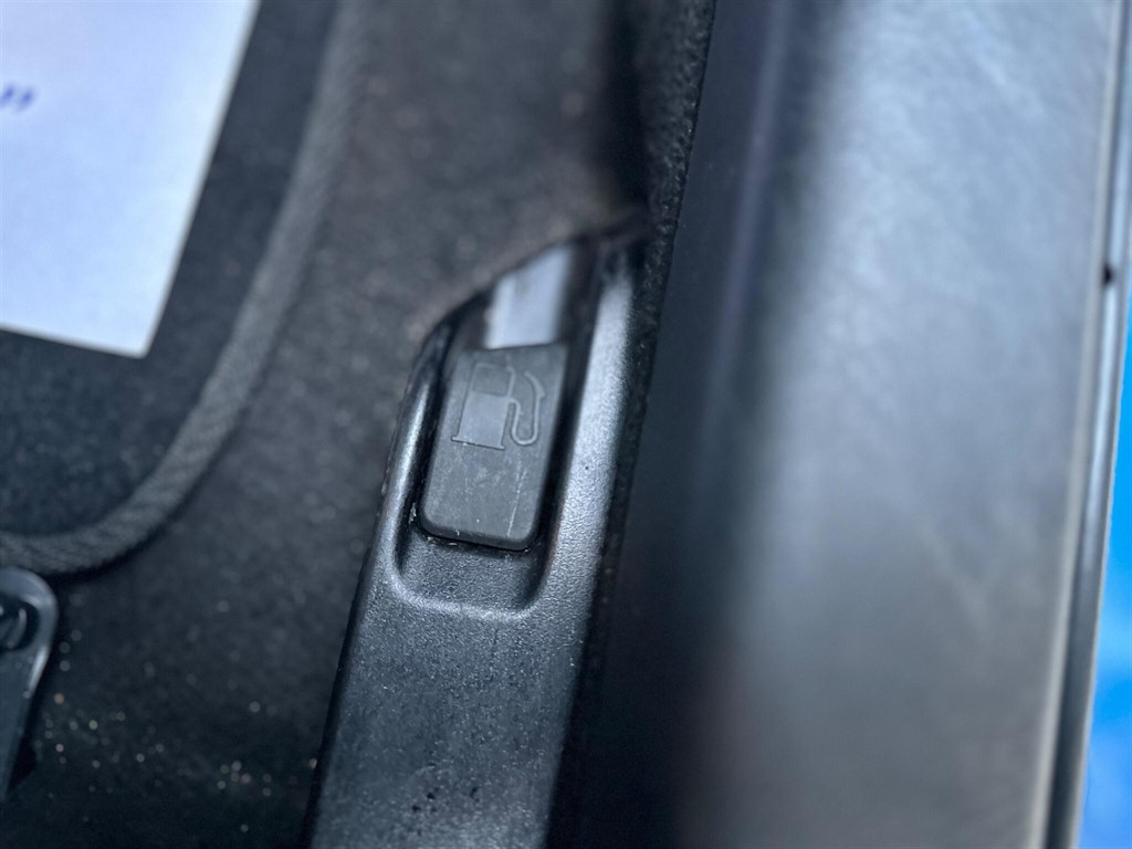 Used Toyota Yaris 2014 for sale - 76459378: Photo 41