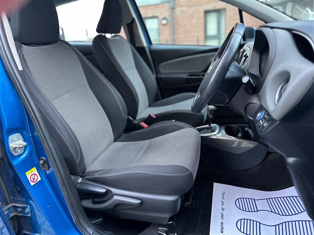 Used Toyota Yaris 2014 for sale - 76459378: Photo 47