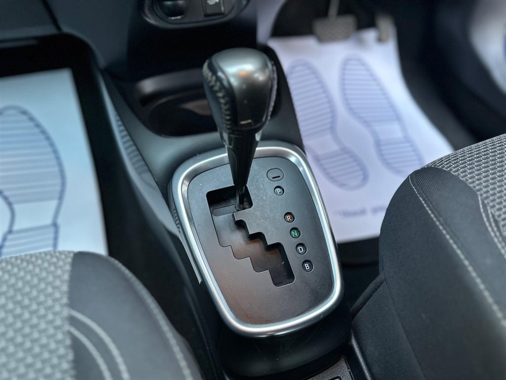 Used Toyota Yaris 2014 for sale - 76459378: Photo 49