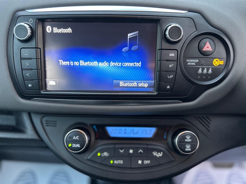 Used Toyota Yaris 2014 for sale - 76459378: Photo 56