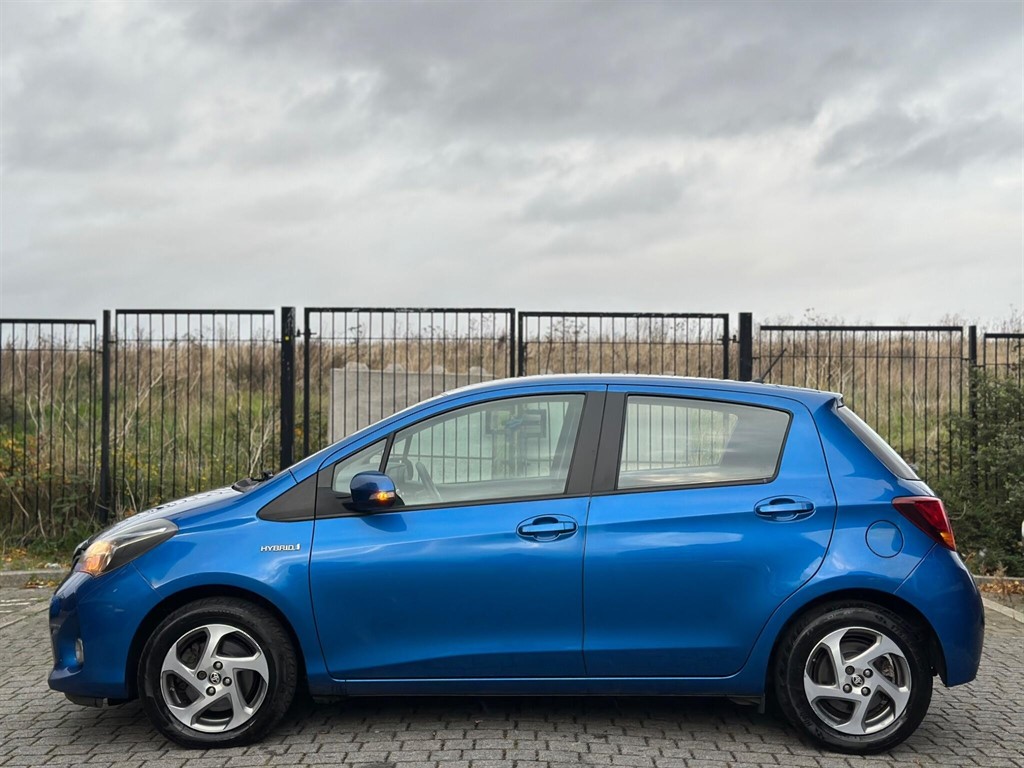 Used Toyota Yaris 2014 for sale - 76459378: Photo 6