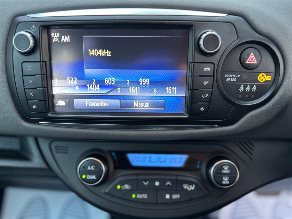 Used Toyota Yaris 2014 for sale - 76459378: Photo 60