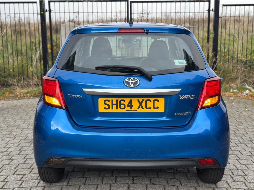 Used Toyota Yaris 2014 for sale - 76459378: Photo 8