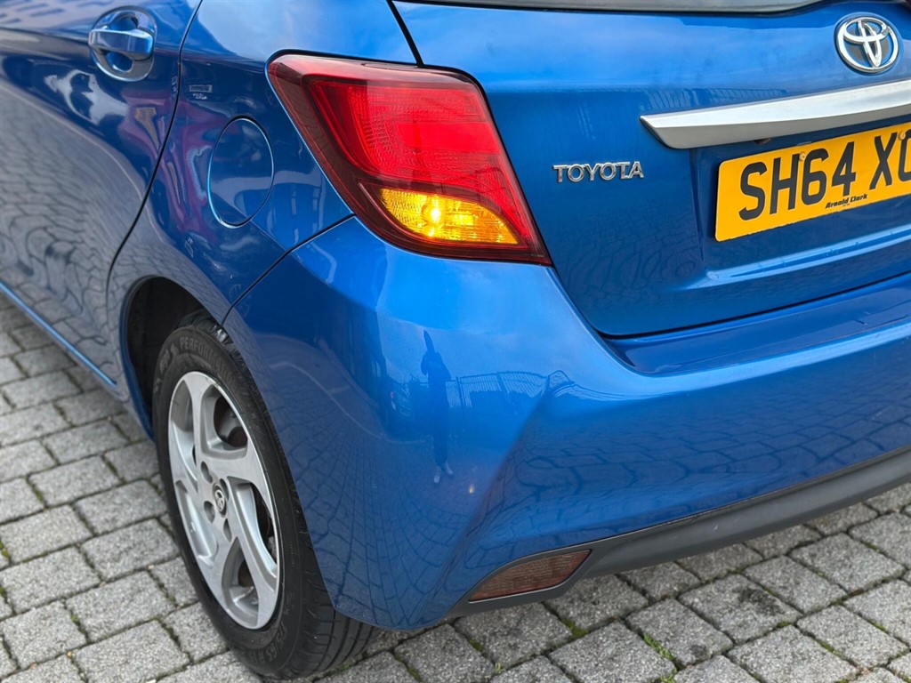 Used Toyota Yaris 2014 for sale - 76459378: Photo 81