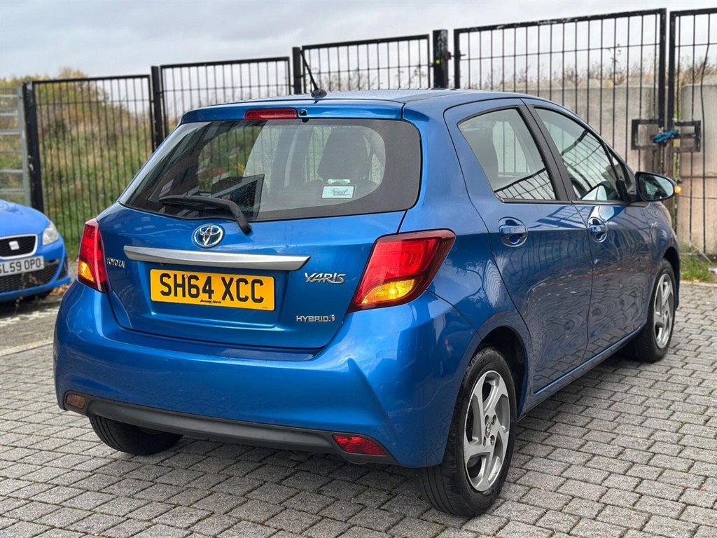 Used Toyota Yaris 2014 for sale - 76459378: Photo 9