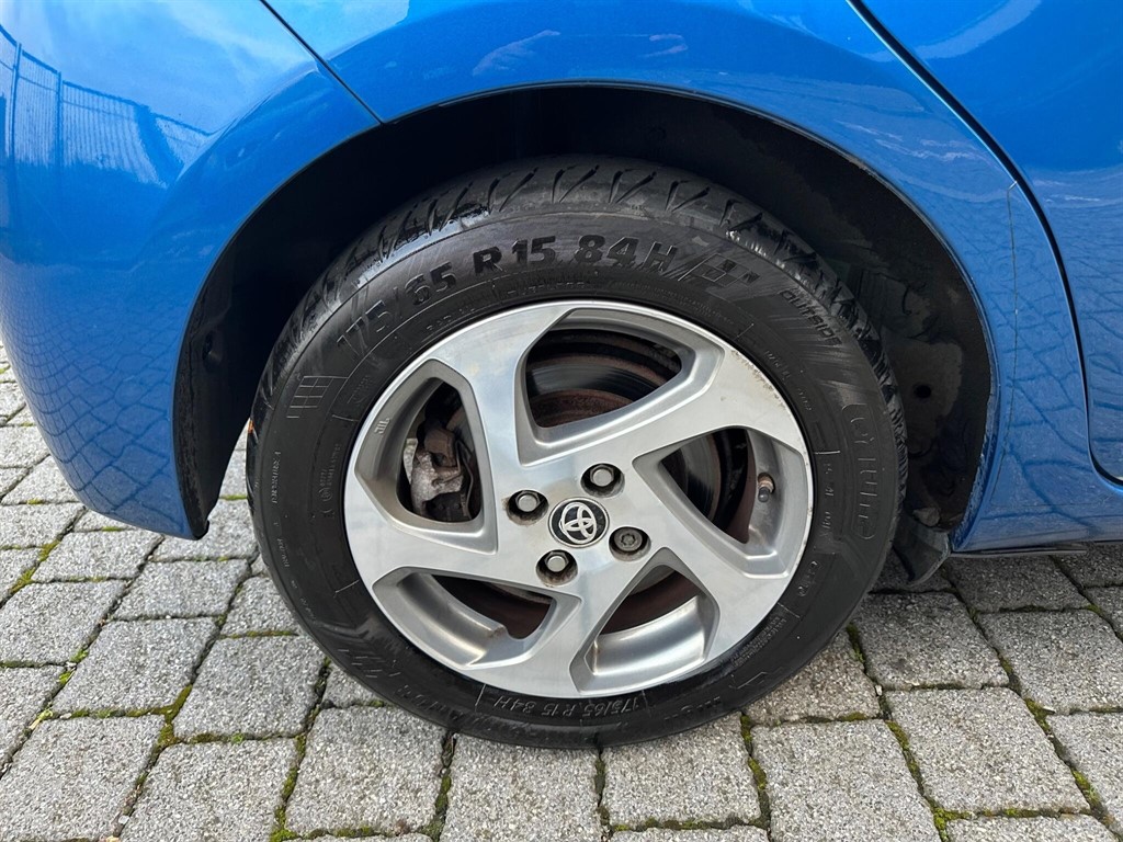 Used Toyota Yaris 2014 for sale - 76459378: Photo 91