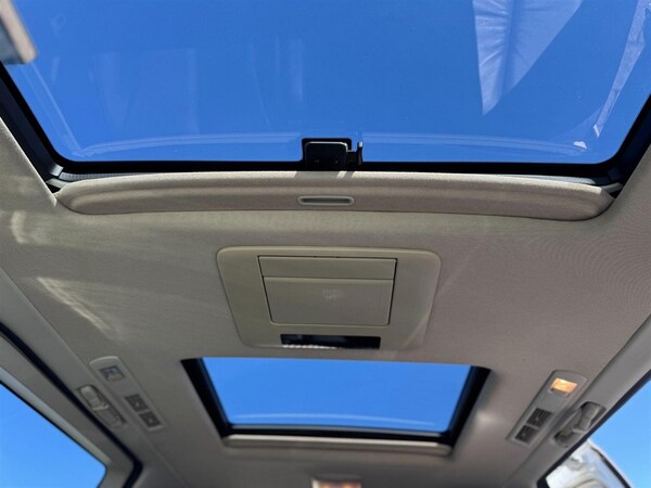 Used Nissan Elgrand 2008 for sale - 75572276: Photo 47