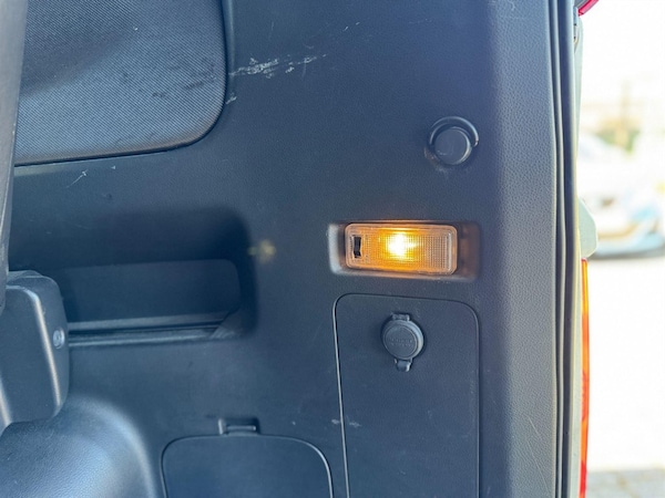 Used Nissan Elgrand 2008 for sale - 75572276: Photo 74