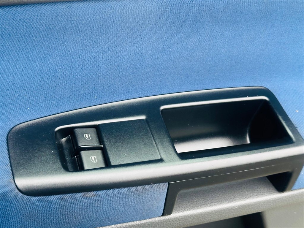 Used Volkswagen Polo 2006 for sale - 77160860: Photo 46