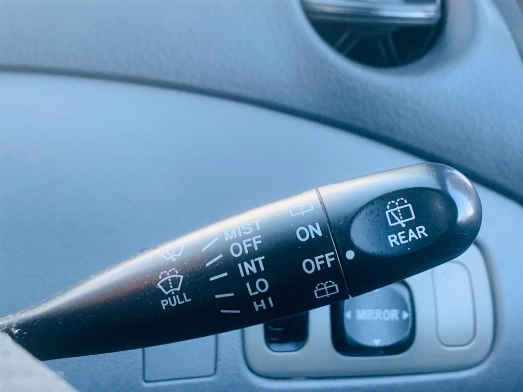 Used Toyota Yaris 2002 for sale - 77450132: Photo 24