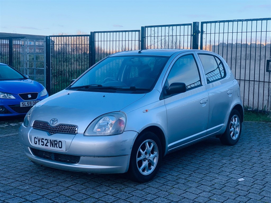 Used Toyota Yaris 2002 for sale - 77450132: Photo 3