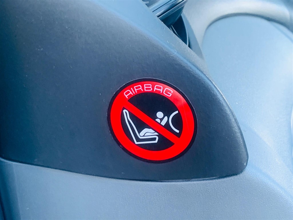 Used Toyota Yaris 2002 for sale - 77450132: Photo 48