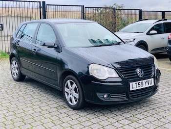 Used Volkswagen Polo 2009 for sale - 77746371: Photo