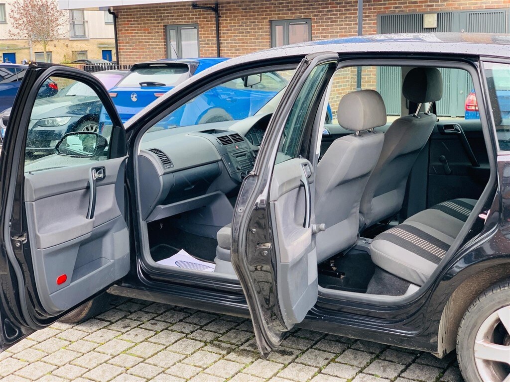 Used Volkswagen Polo 2009 for sale - 77746371: Photo 40