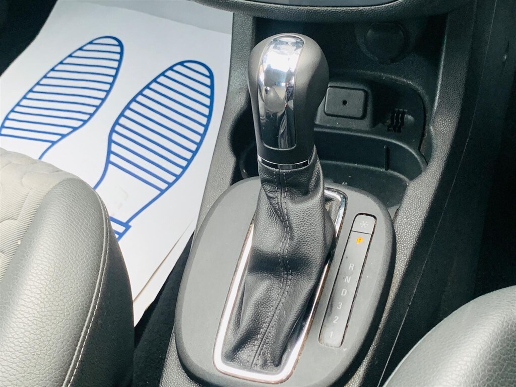 Used Vauxhall Corsa 2011 for sale - 77588851: Photo 20