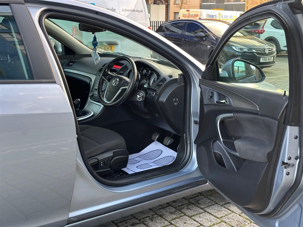 Used Vauxhall Insignia 2009 for sale - 77043149: Photo 24