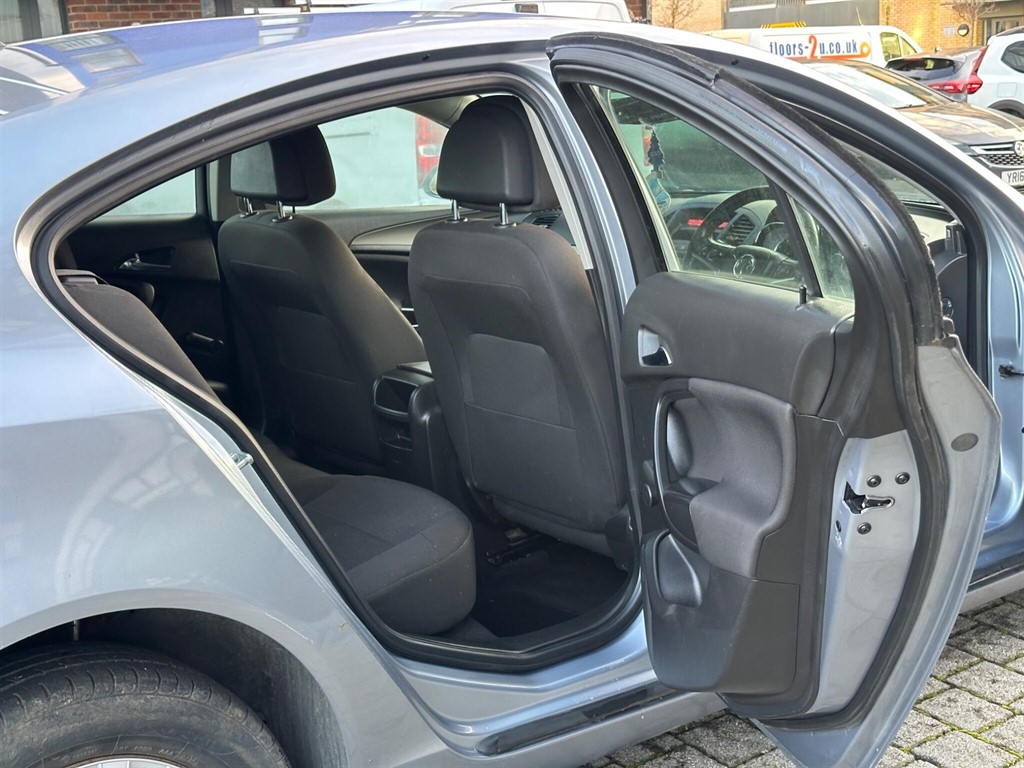 Used Vauxhall Insignia 2009 for sale - 77043149: Photo 26