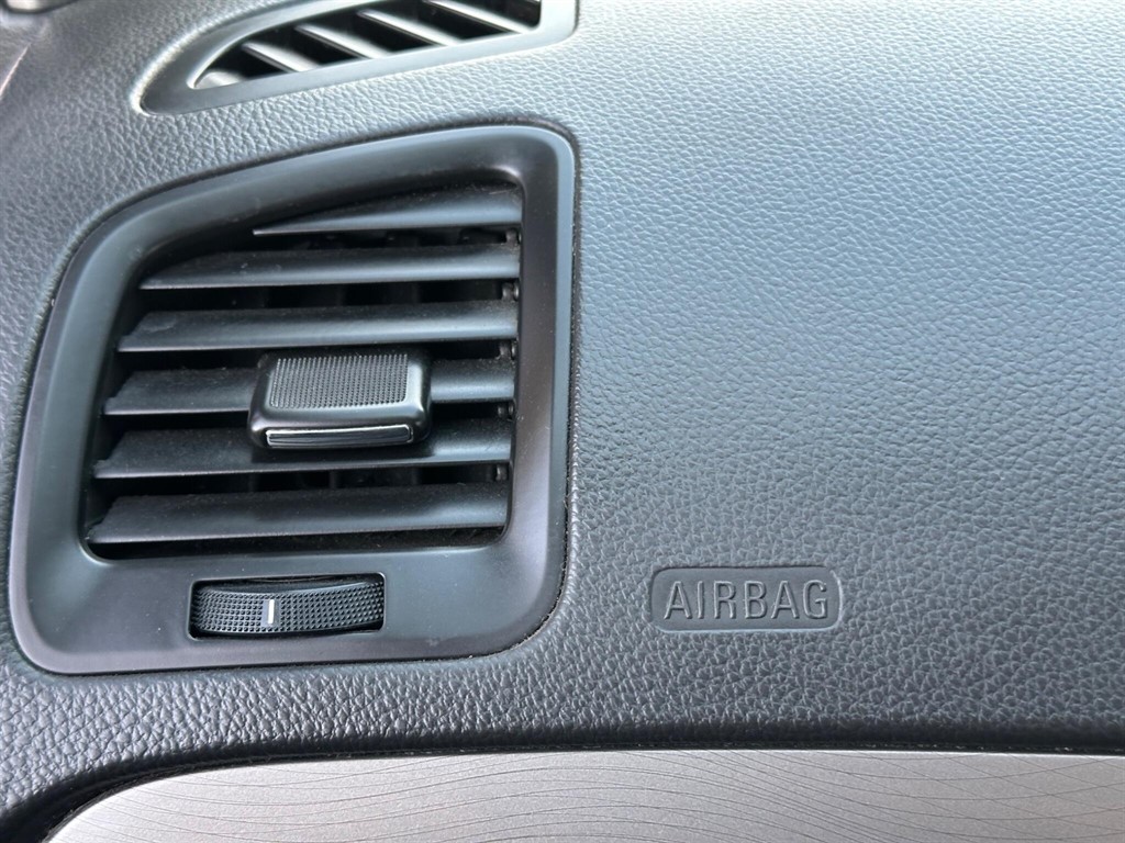 Used Vauxhall Insignia 2009 for sale - 77043149: Photo 31