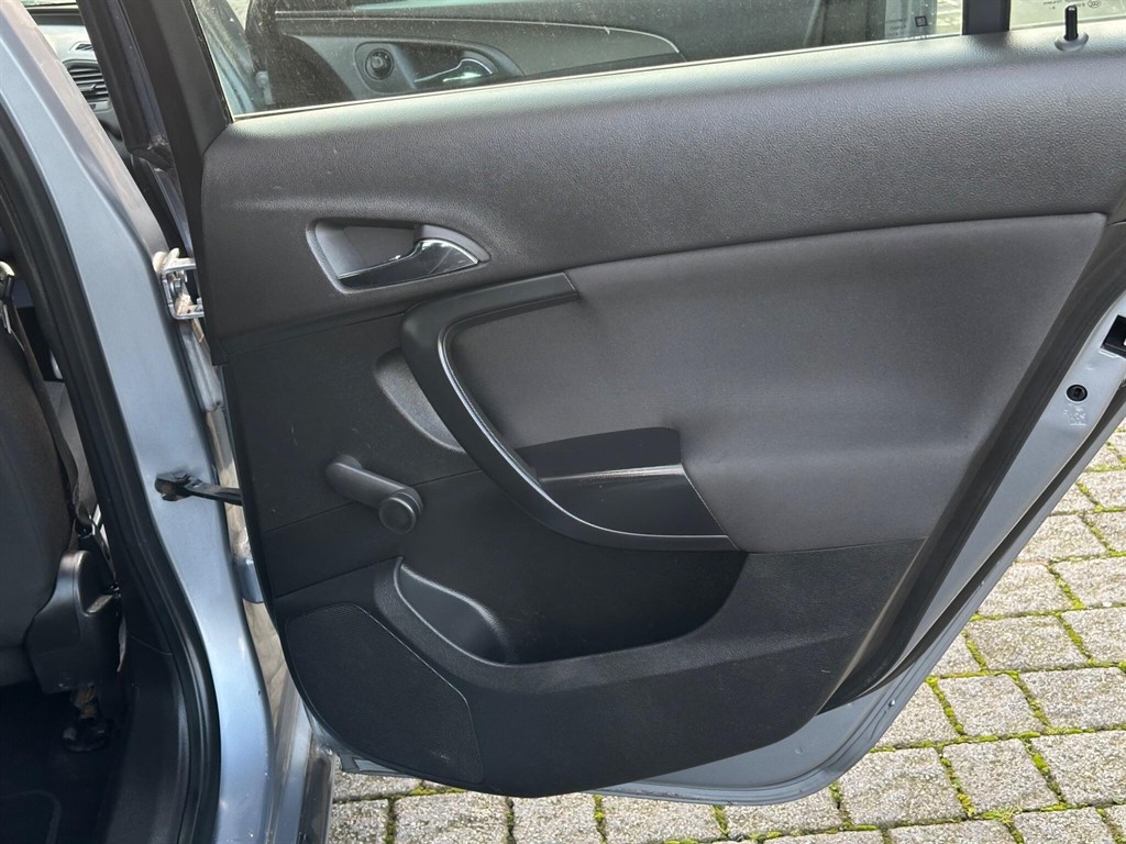 Used Vauxhall Insignia 2009 for sale - 77043149: Photo 36