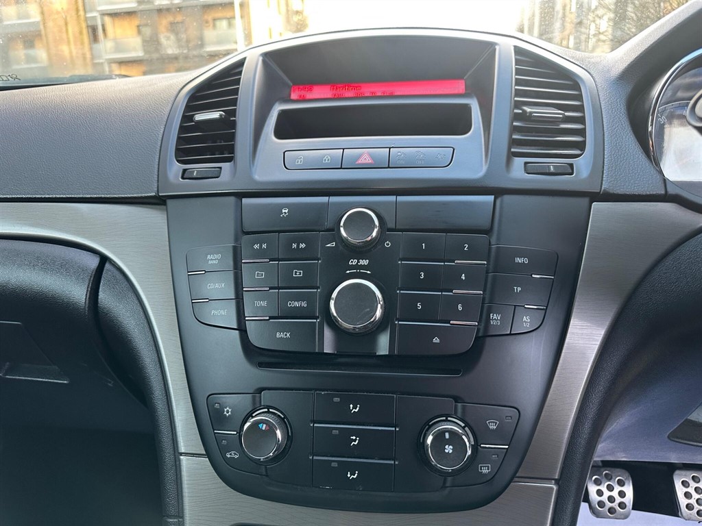 Used Vauxhall Insignia 2009 for sale - 77043149: Photo 53