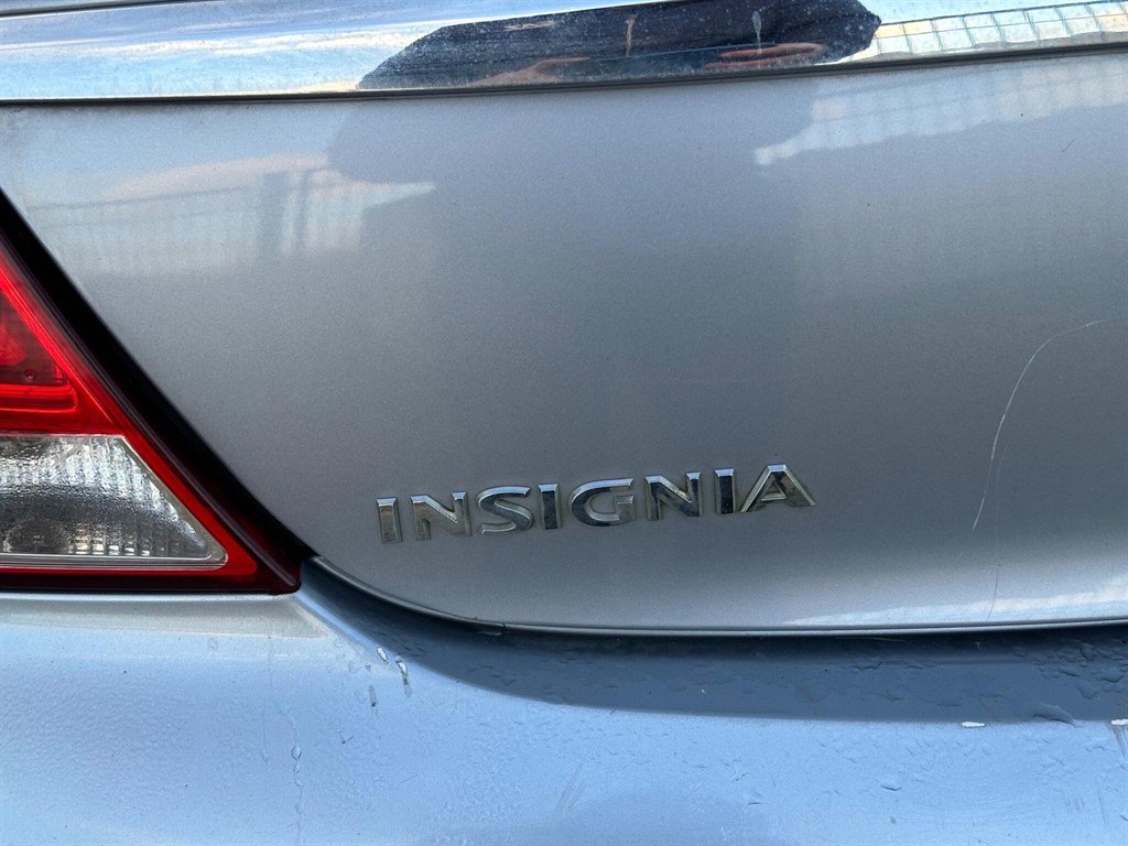 Used Vauxhall Insignia 2009 for sale - 77043149: Photo 54