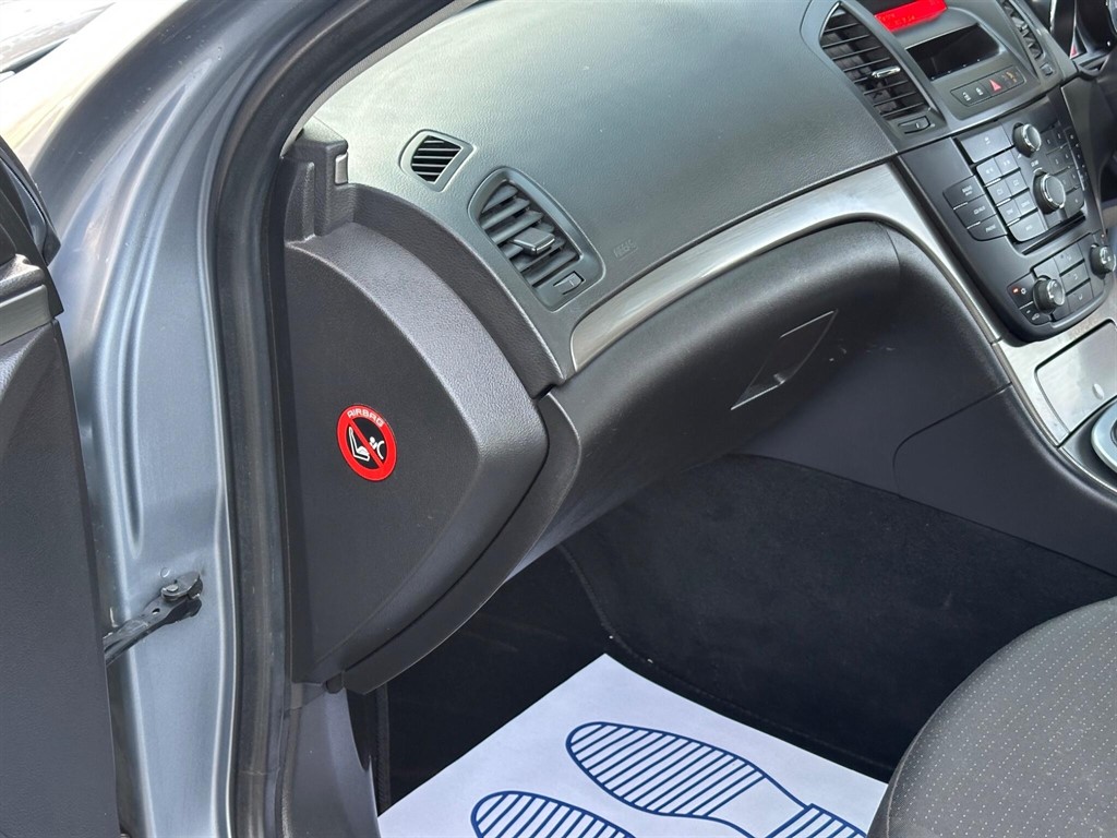 Used Vauxhall Insignia 2009 for sale - 77043149: Photo 58