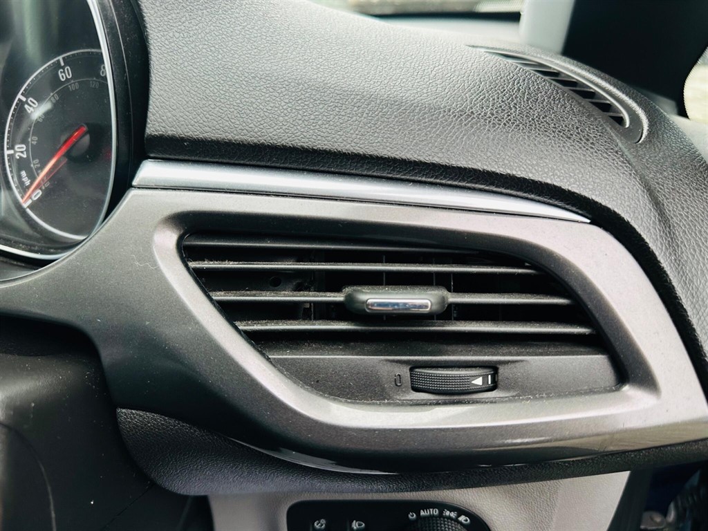 Used Vauxhall Corsa 2015 for sale - 76999802: Photo 26