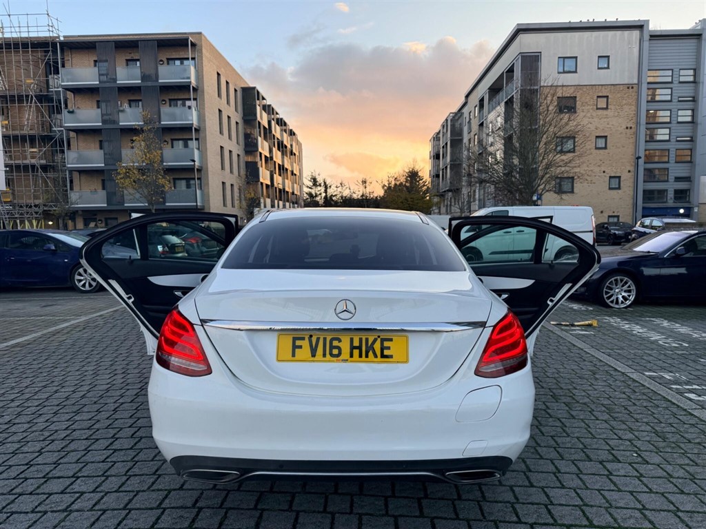 Used Mercedes-Benz C Class 2016 for sale - 76842387: Photo 10