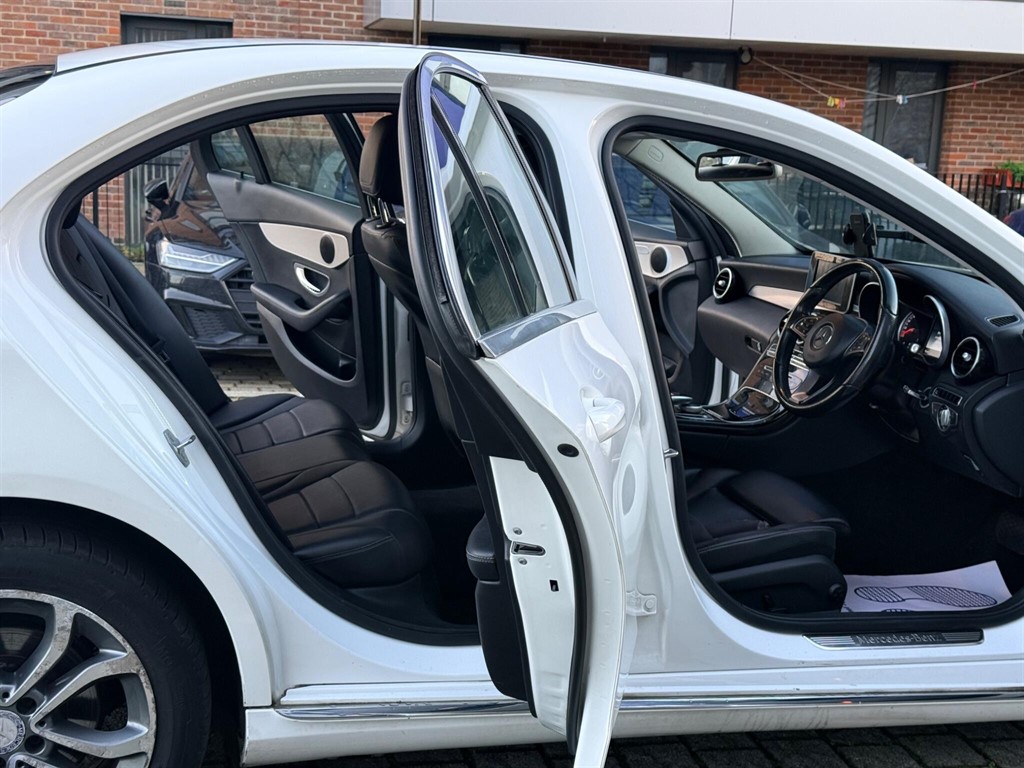 Used Mercedes-Benz C Class 2016 for sale - 76842387: Photo 12