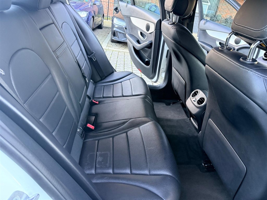 Used Mercedes-Benz C Class 2016 for sale - 76842387: Photo 21