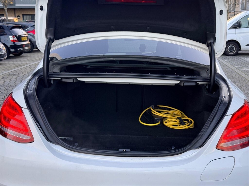 Used Mercedes-Benz C Class 2016 for sale - 76842387: Photo 46