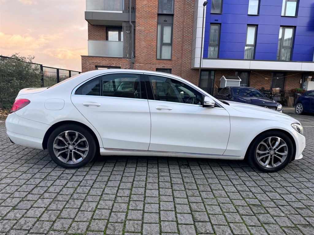 Used Mercedes-Benz C Class 2016 for sale - 76842387: Photo 8