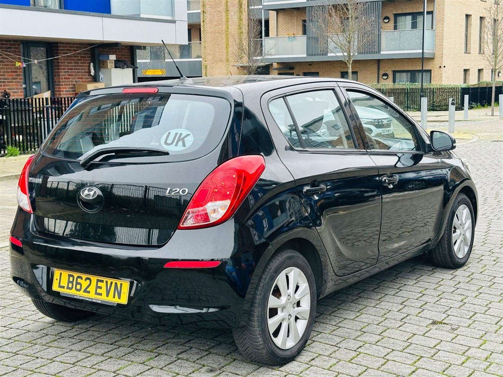 Used Hyundai i20 2012 for sale - 76999795: Photo 12