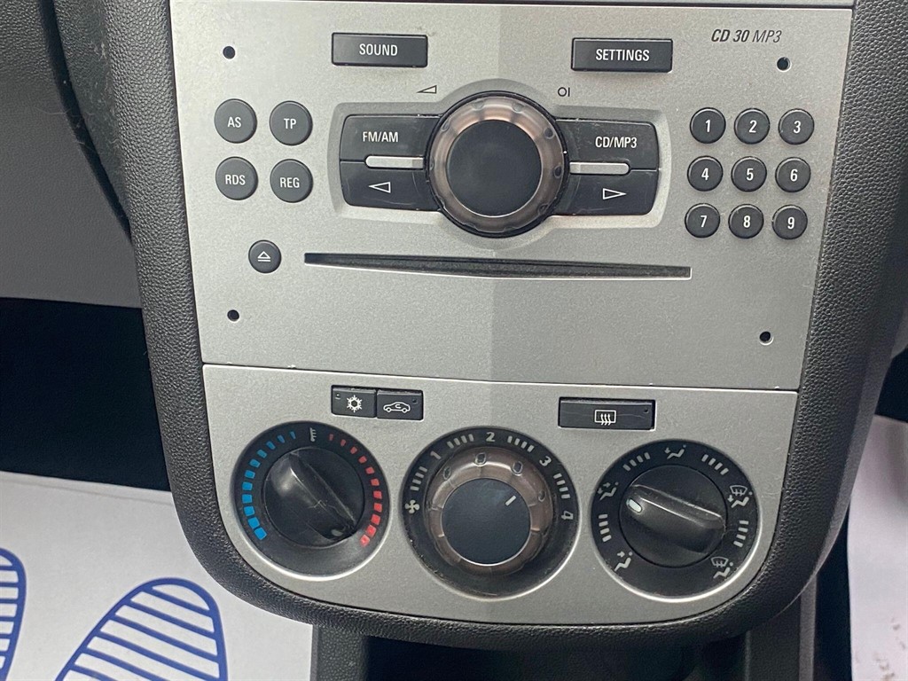 Used Vauxhall Corsa 2007 for sale - 77627829: Photo 24