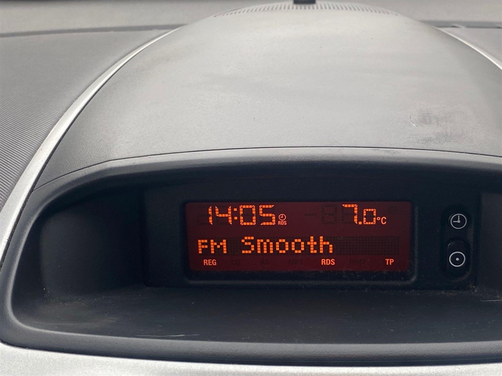 Used Vauxhall Corsa 2007 for sale - 77627829: Photo 35