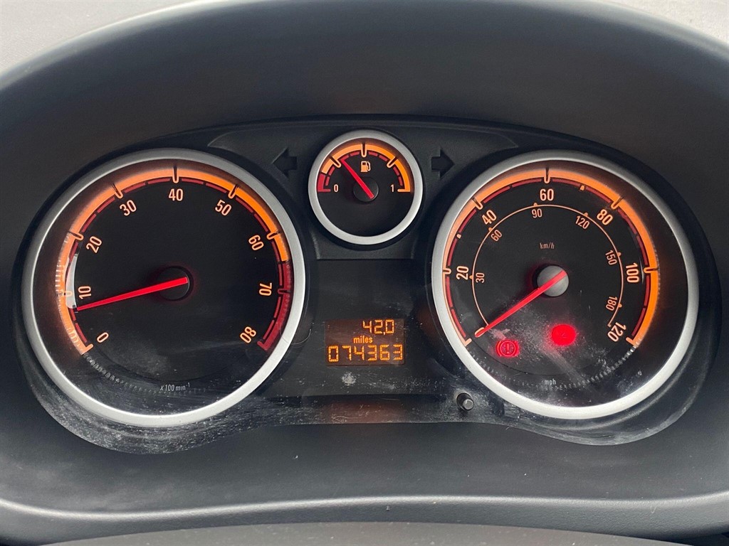 Used Vauxhall Corsa 2007 for sale - 77627829: Photo 37