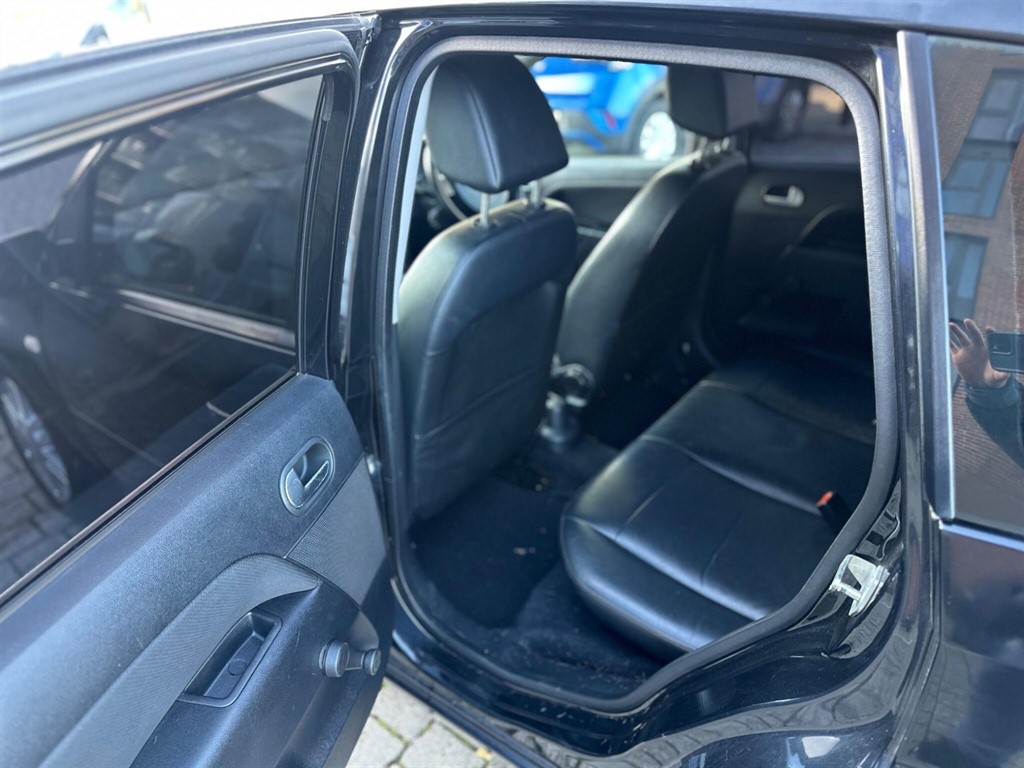 Used Ford Fiesta 2005 for sale - 76960395: Photo 33