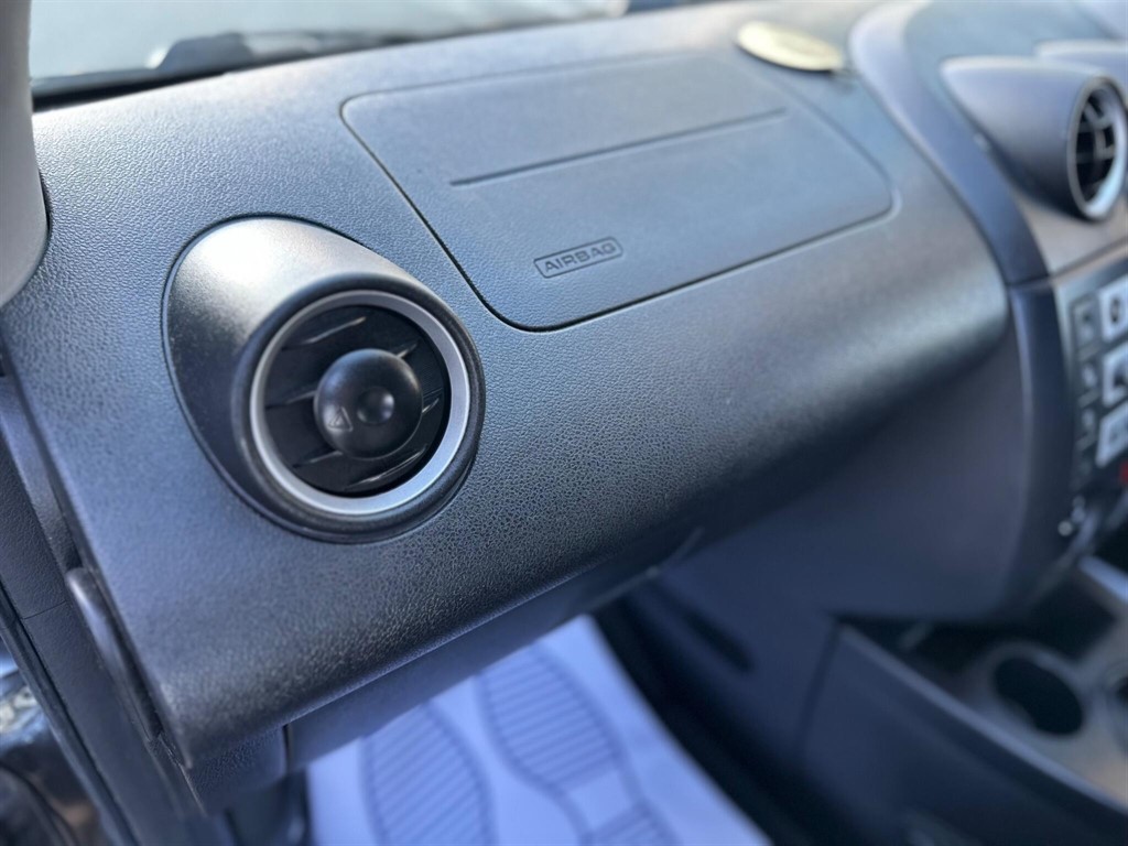 Used Ford Fiesta 2005 for sale - 76960395: Photo 40