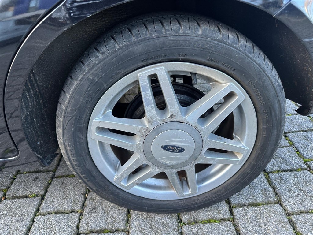 Used Ford Fiesta 2005 for sale - 76960395: Photo 48