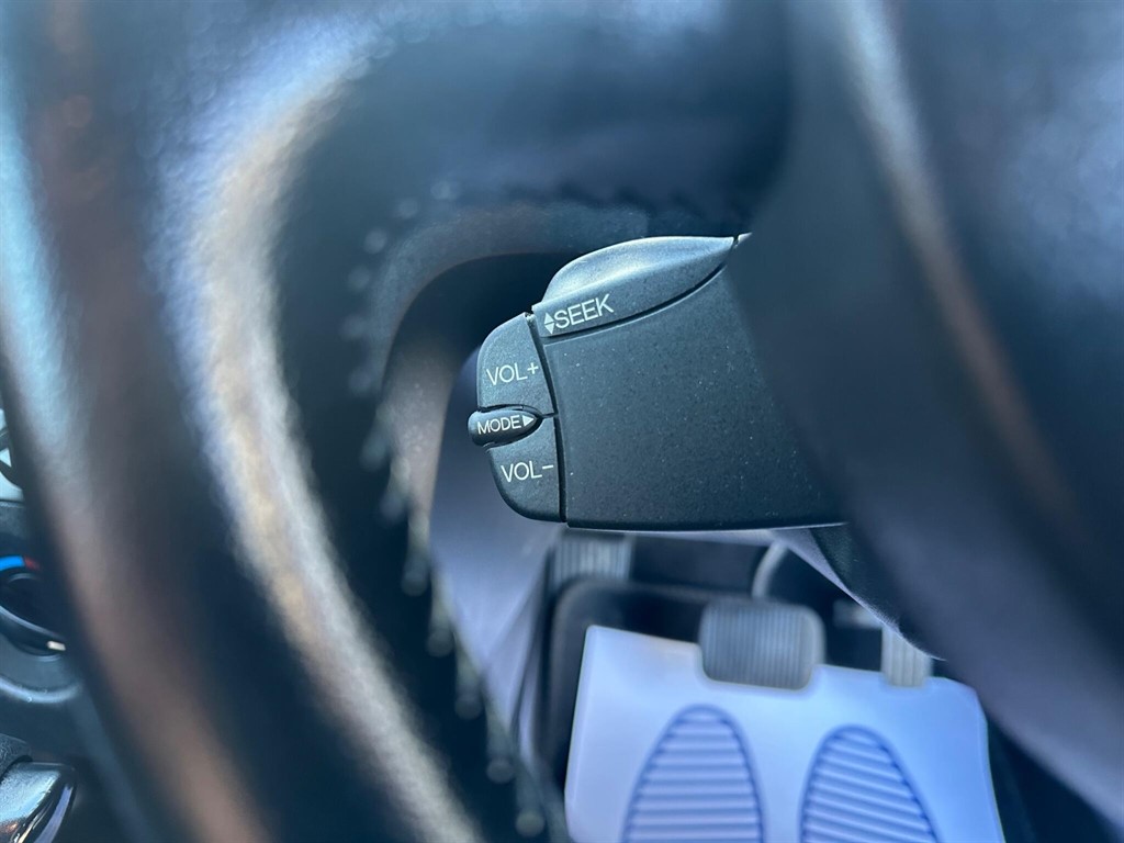 Used Ford Fiesta 2005 for sale - 76960395: Photo 78