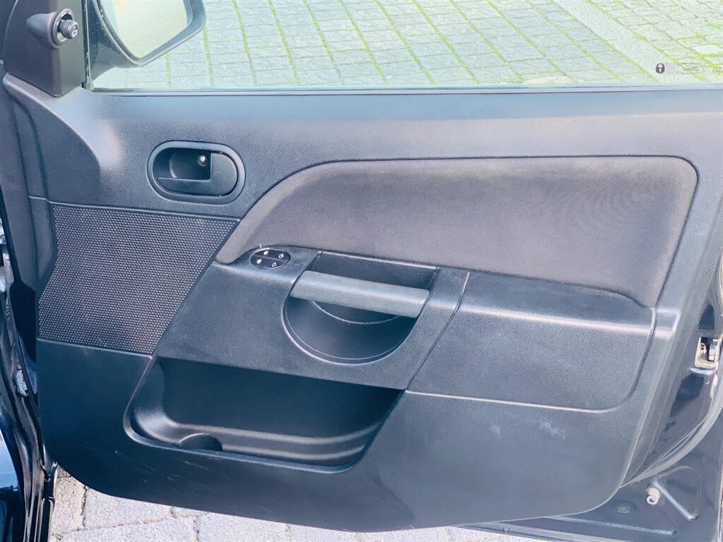 Used Ford Fiesta 2009 for sale - 77755983: Photo 30