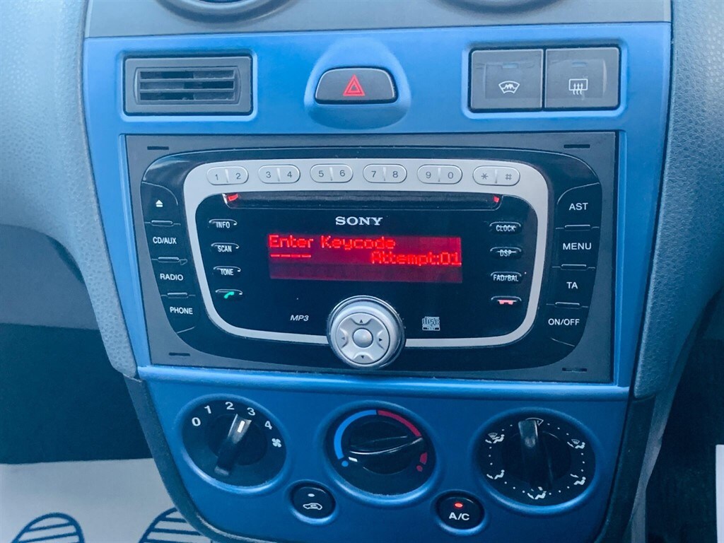 Used Ford Fiesta 2009 for sale - 77755983: Photo 34