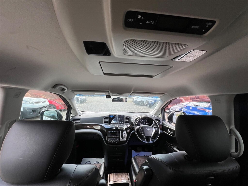 Used Nissan Elgrand 2023 for sale - 78118118: Photo 11