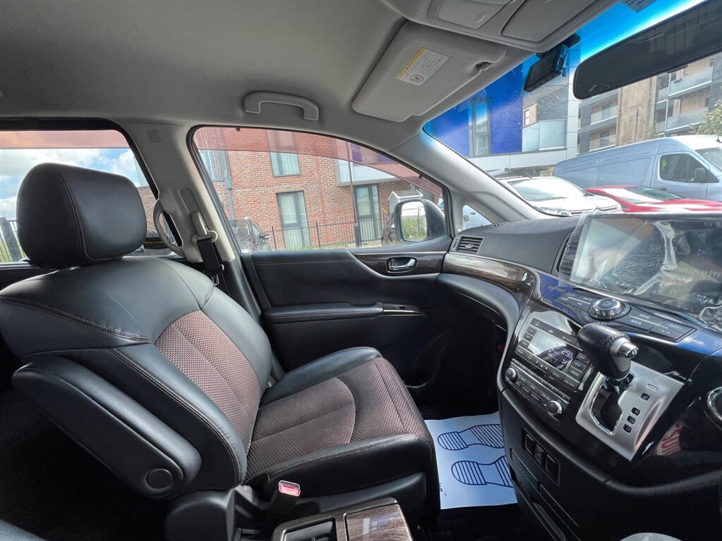 Used Nissan Elgrand 2023 for sale - 78118118: Photo 18