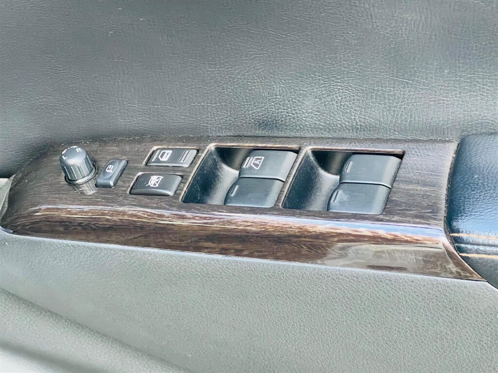 Used Nissan Elgrand 2023 for sale - 78118118: Photo 22