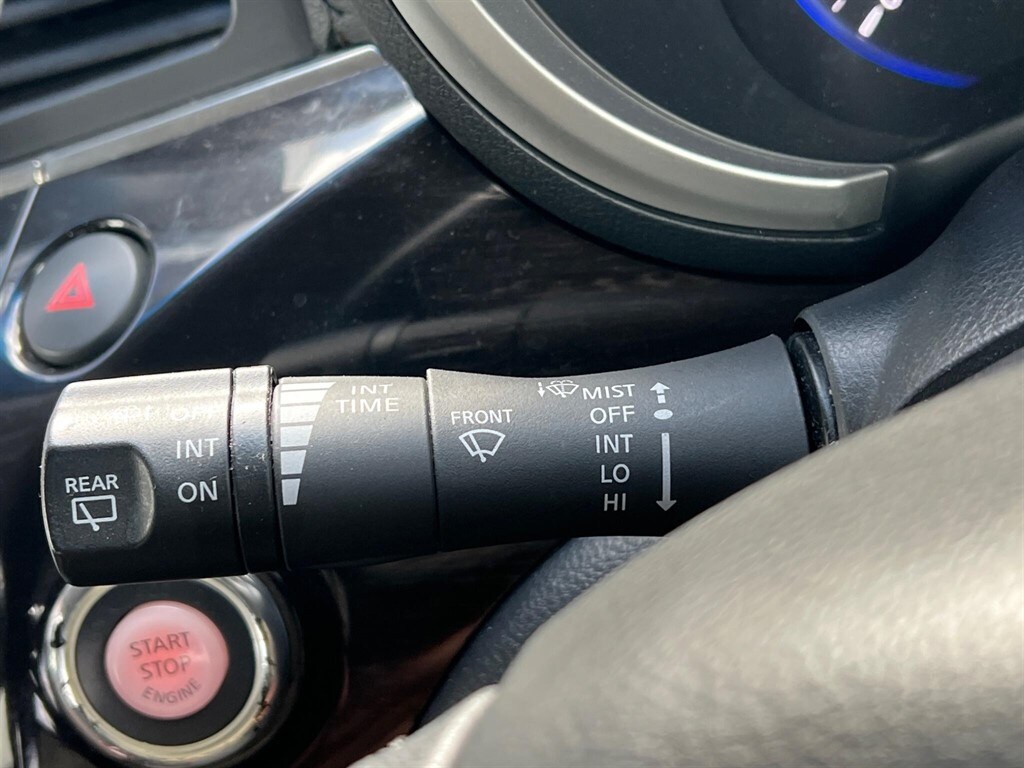 Used Nissan Elgrand 2023 for sale - 78118118: Photo 31