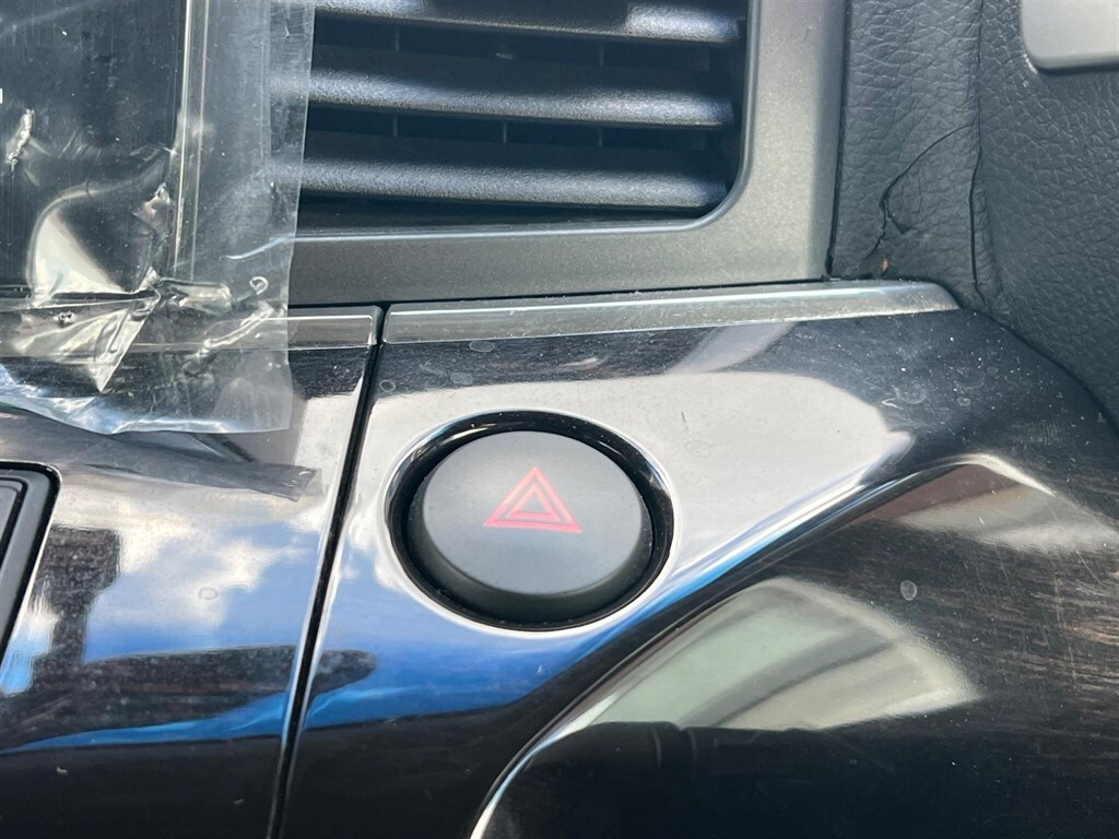 Used Nissan Elgrand 2023 for sale - 78118118: Photo 32