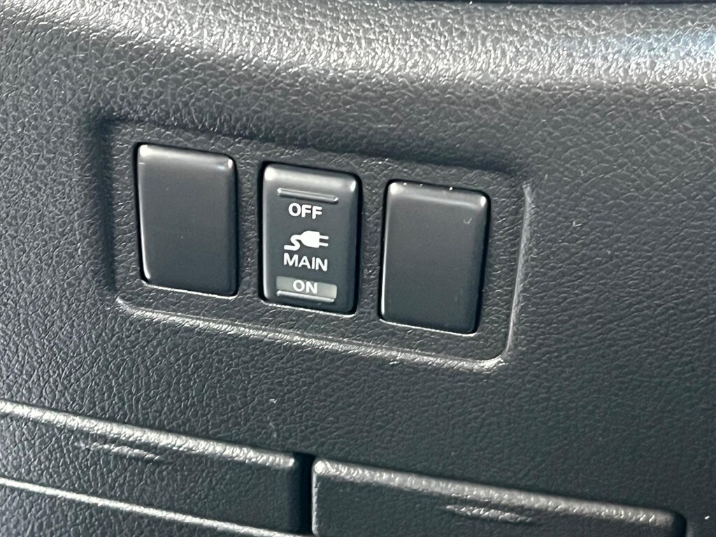 Used Nissan Elgrand 2023 for sale - 78118118: Photo 34